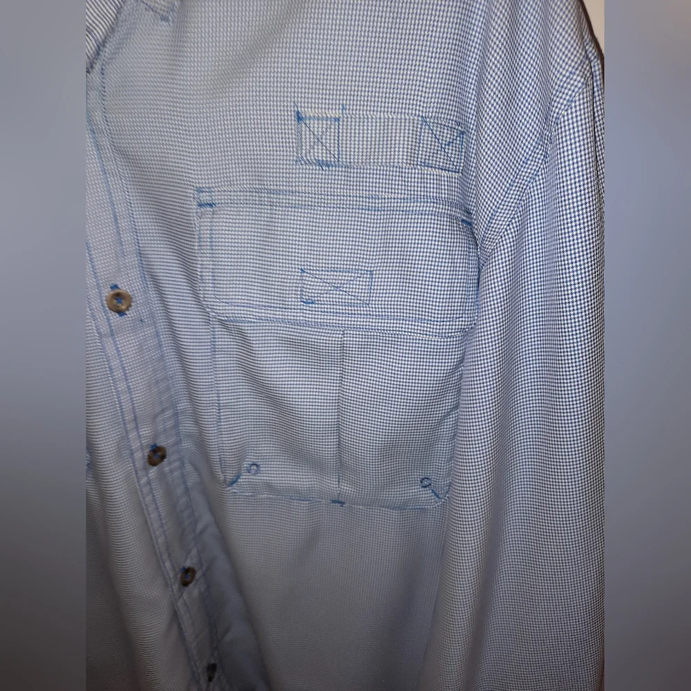Men's Cabela's size large lightweight vented fishing shirt EUC - Picture 2 of 9